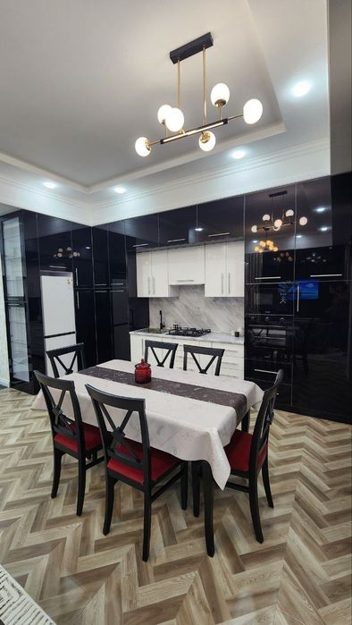 Аренда 2ком квартиры на Карасу 1. Новостройка