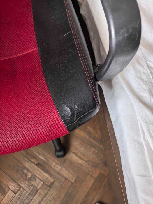 Геймърски / Офис стол в прилично състояние