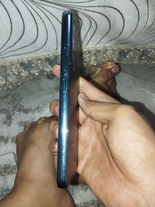 Samsung s22 holati zor