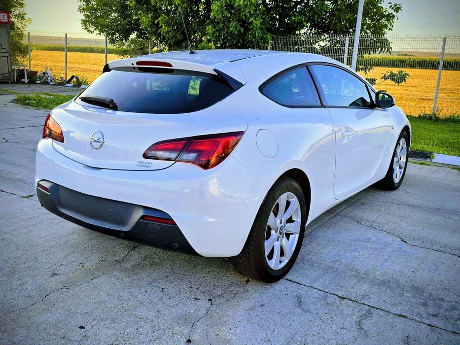 Opel Astra GTC 1.7 cdti Euro5 130 cai