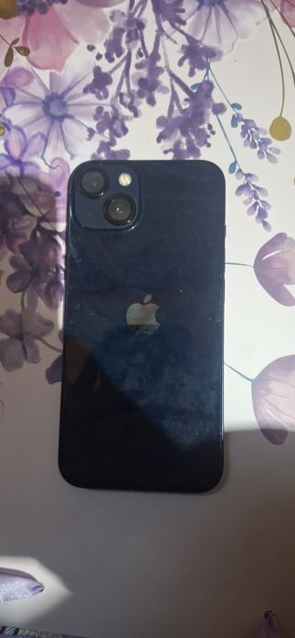 Vând iphone 13 ca nou