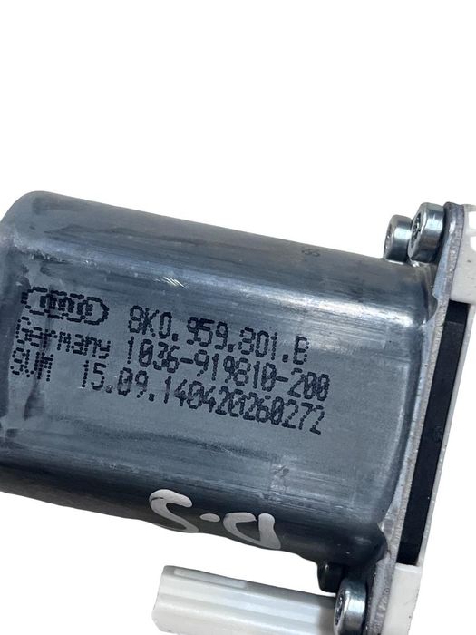 Motoras Geam Dreapta Spate Audi A8 Iii 4H2, 4H8, 4Hc, 4Hl 2009 - 2018 8K0959801B