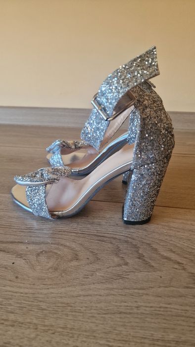 Официални сандали