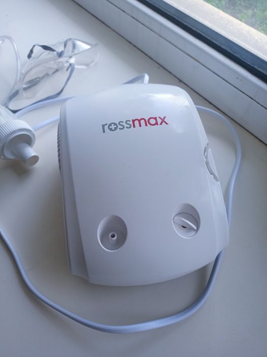 Ингалятор компрессионный Rossmax NE100