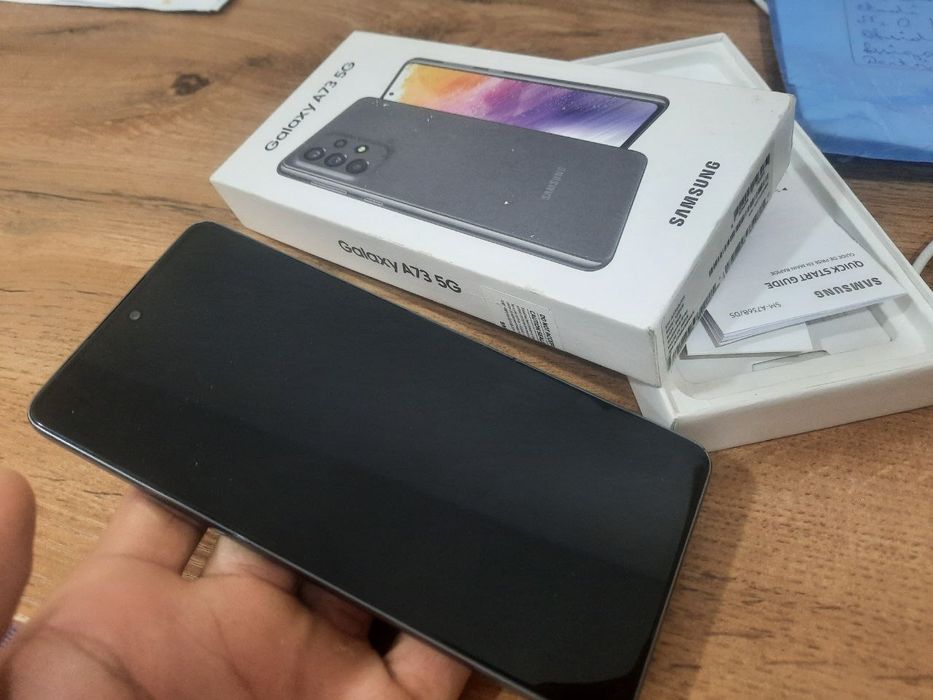 Noutbok Asus sotiladi