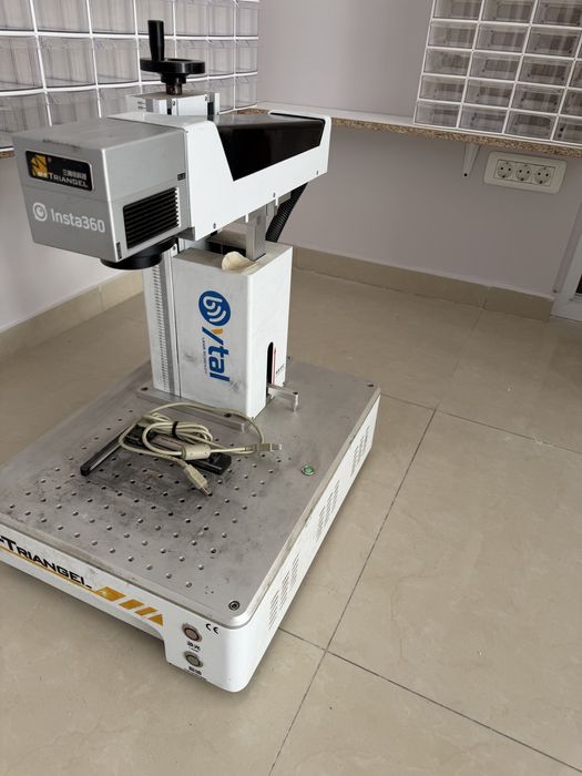 Laser gravura capace telefoane spate lemn ecrane