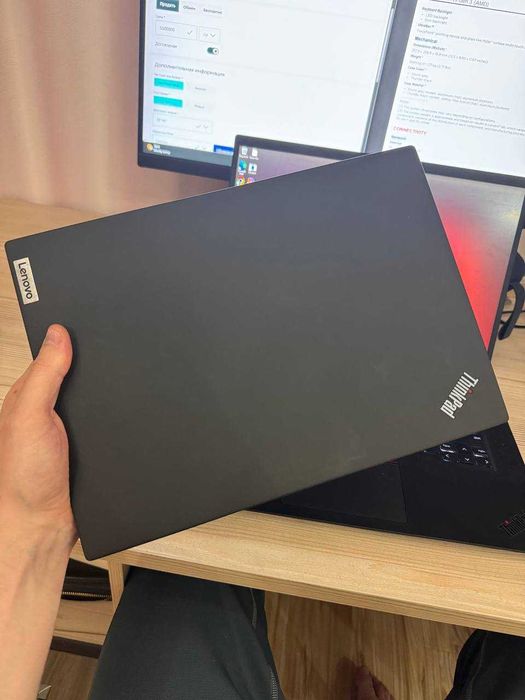 Lenovo Thinkpad T14s Gen3 AMD Ryzen 7 PRO  // RAM 16 Gb // SSD 1 Tb