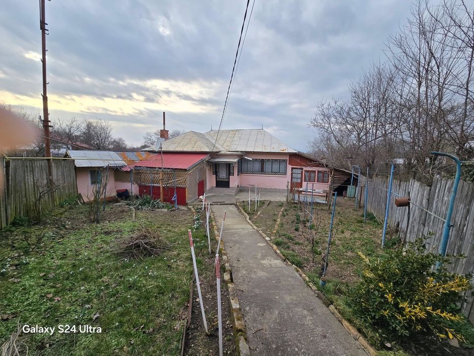 Imobiliare de vanzare la tara