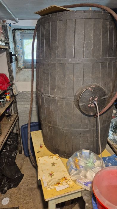 Butoi plastic alimentar 450 l