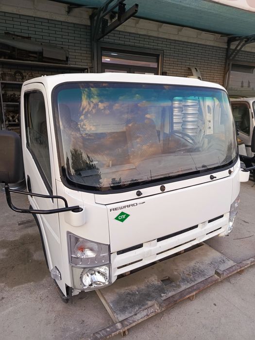 Isuzu kabina sotiladi. Продаются готовый Исузу кабина