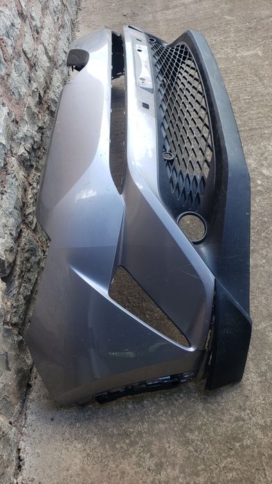 предна броня Toyota C-HR 2016-19g.  (#589)