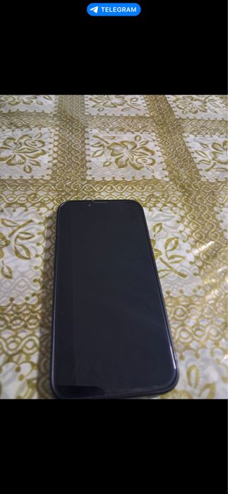 Продам айфон 13 акб:80%