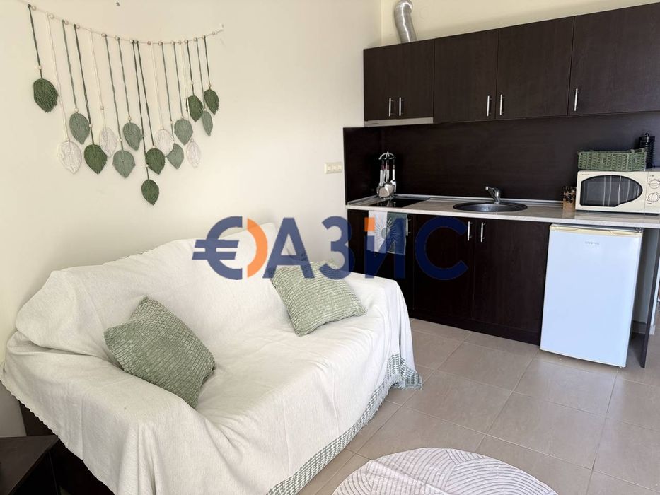 Продава се Едностаен апартамент в к.к. Слънчев бряг - 40 кв.м за 1250 €/кв.м - Снимка #5