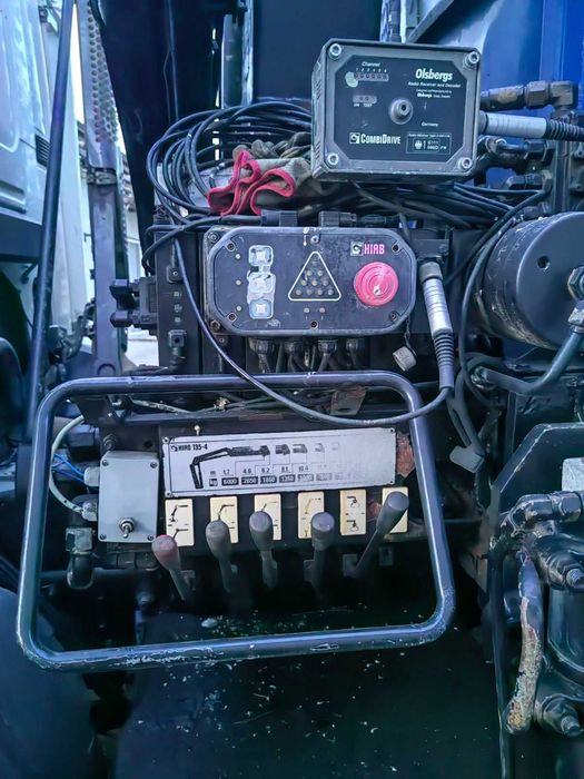 Товатен камион скания с кран