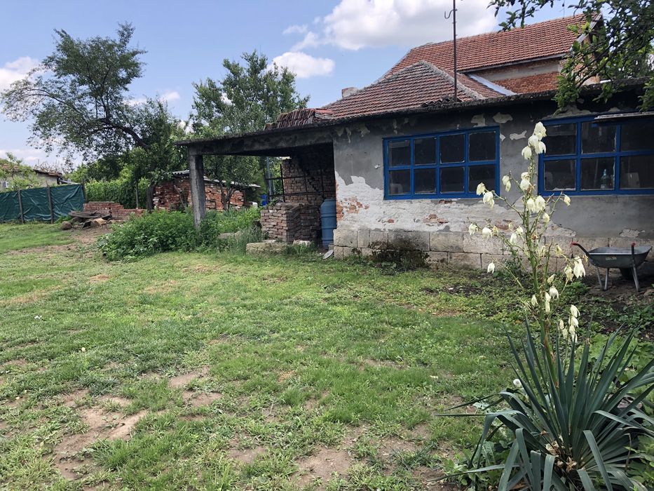 Продава се Къща в с. Иваново, Област Русе - 210 кв.м за 262 €/кв.м - Снимка #1