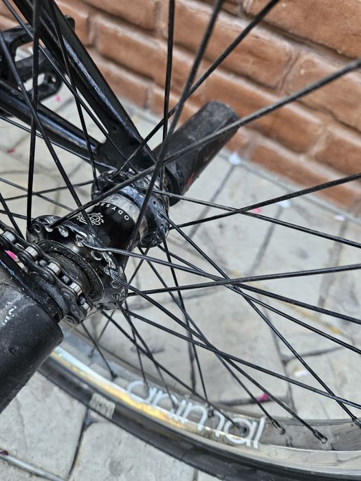 Vând Bmx Custom!