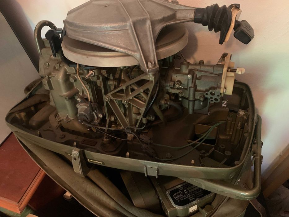 motor barca Johnson 40 CP
