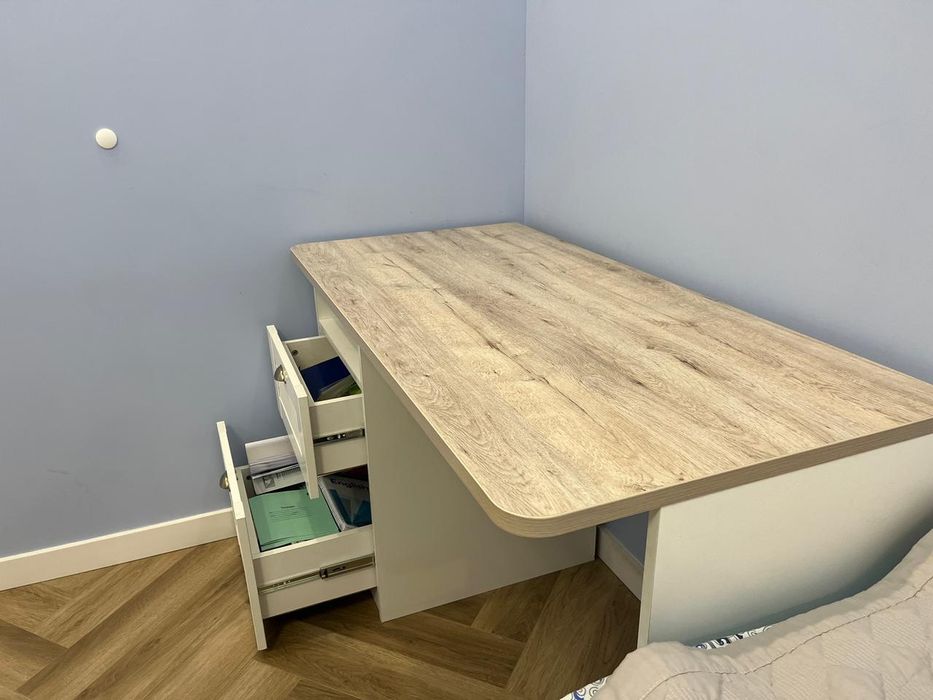 Парта мебель для дома