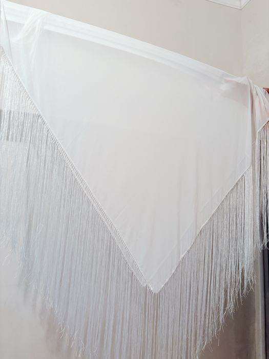 шашақты орамал сатылады