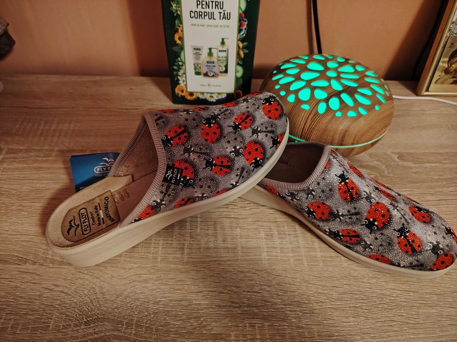 Papuci anatomici noi nepurtati super comozi