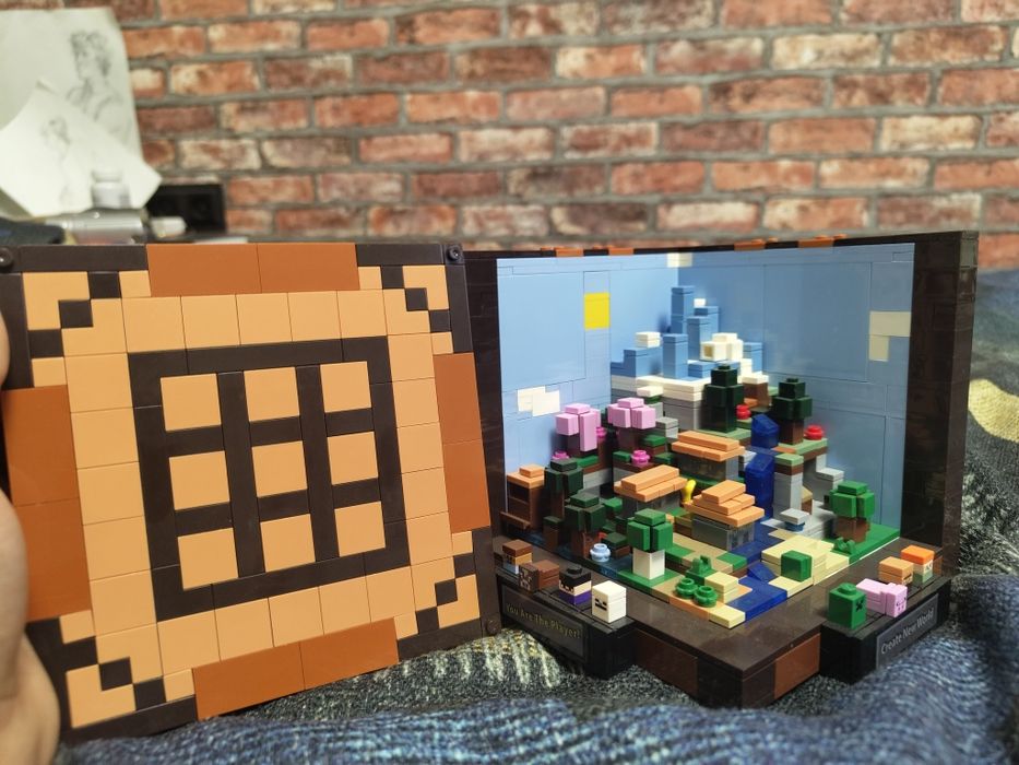Lego Minecraft crafting table