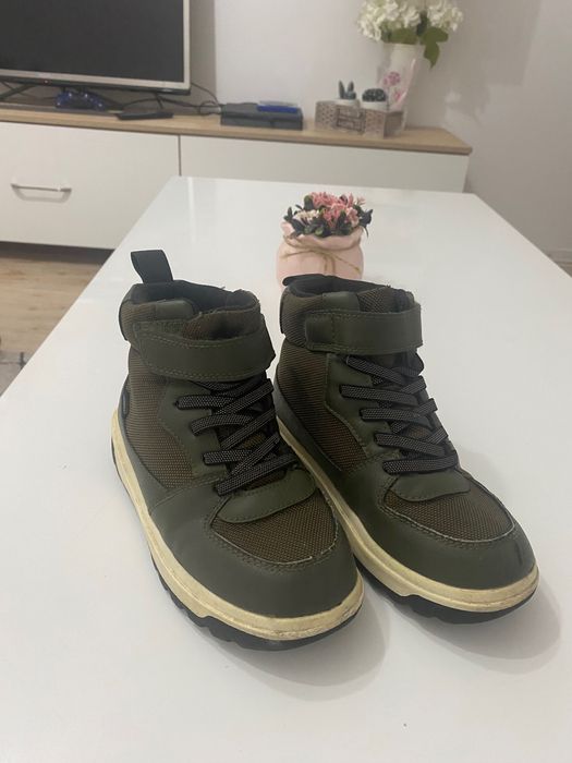 Зимни боти на h&m