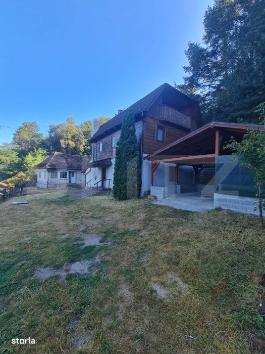 Casa individuala, 170 mp, 2400 mp de teren, zona Micesti