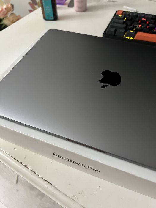 Macbook Pro 2019 13”