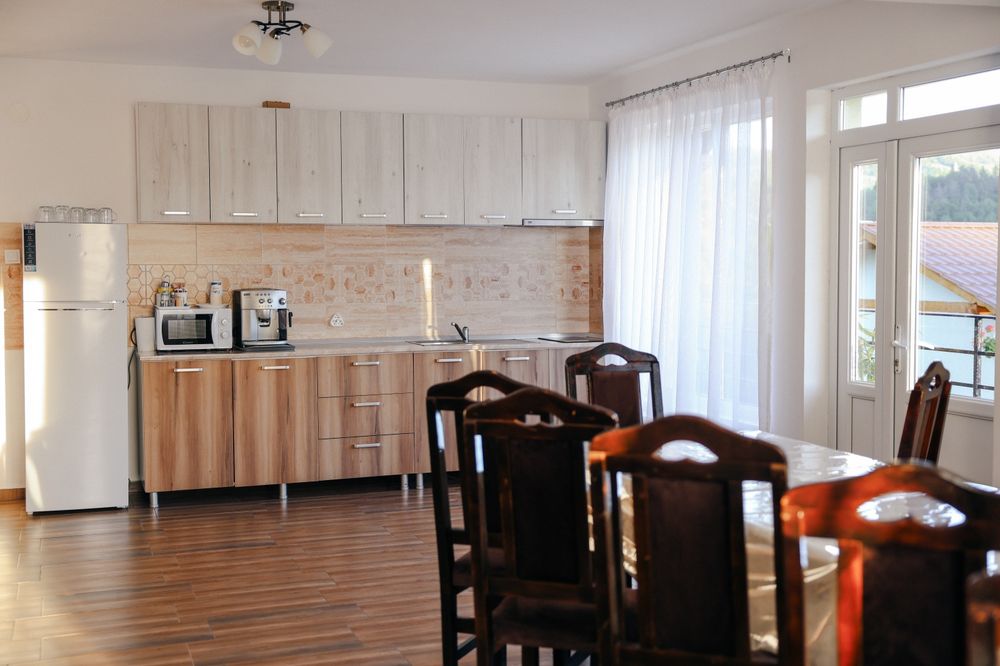 Cazare Câmpeni -0742258235