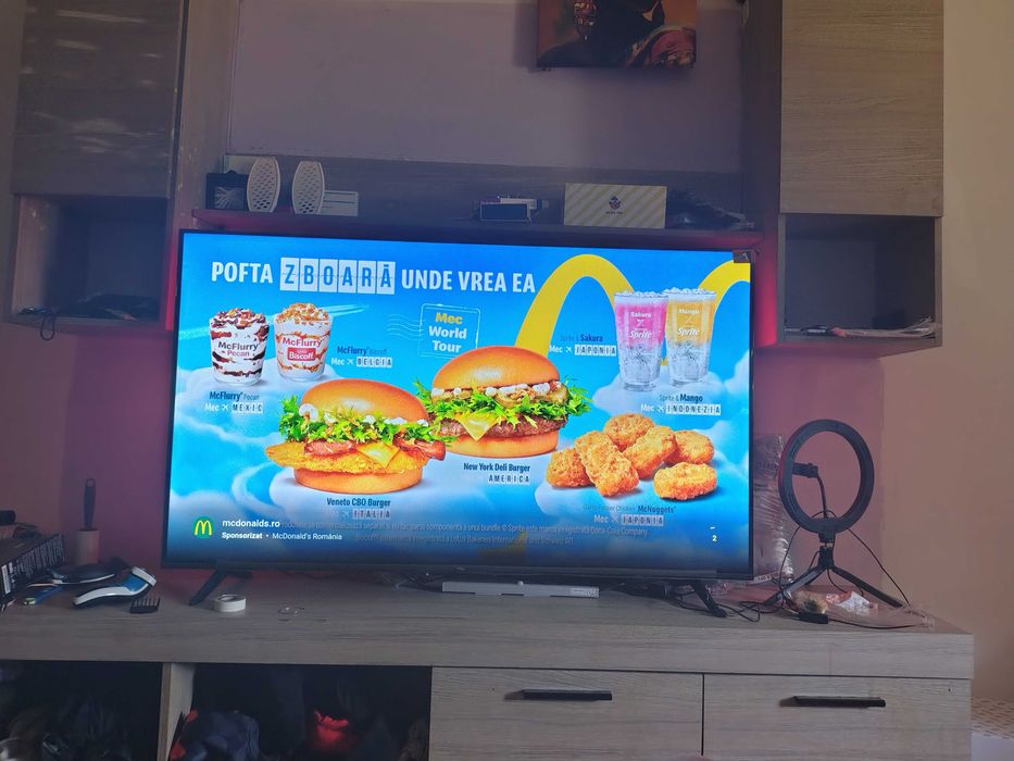 TV Smart încă în garanție 1200lei negociabil