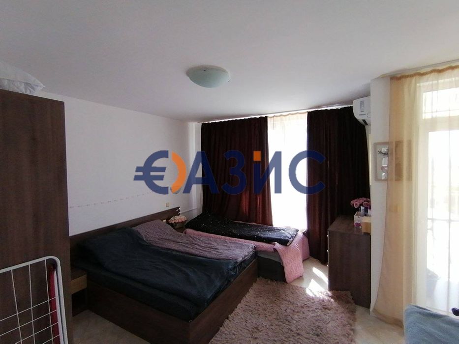 Голям 2-стаен апартамент на 4-ти етаж, Сънсет Кошарица, България - 92,40 кв. м.,#34006176