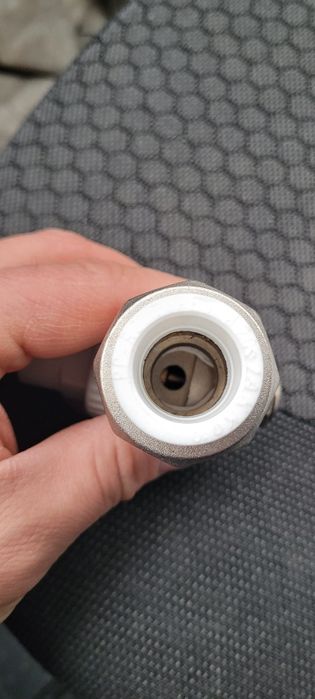 Редуктор давление воды