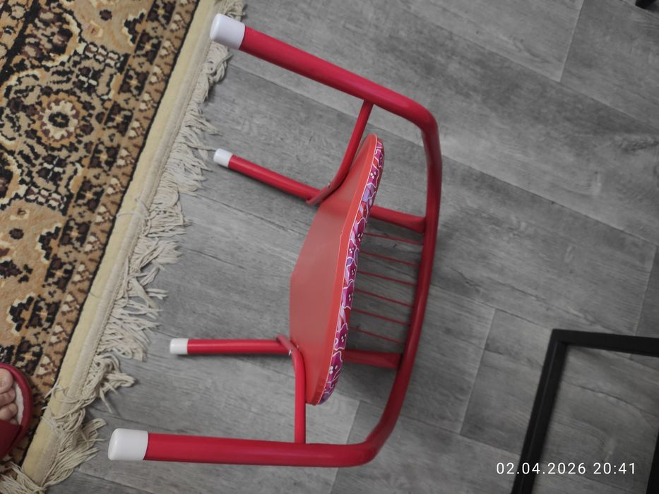 Детское кресло-стульчик