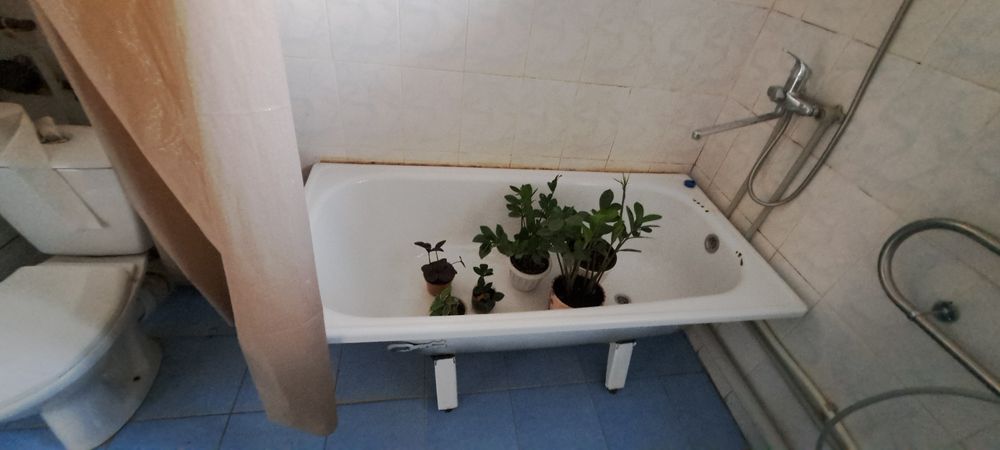 Продам Ванну. В хорошем состоянии.