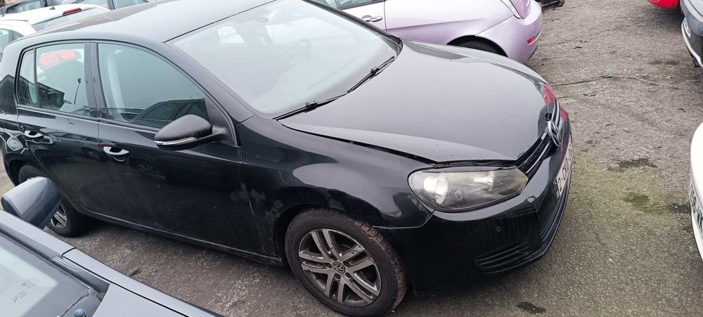 Volkswagen Golf VI 1.6TDI CAY 2008-2013г. на части