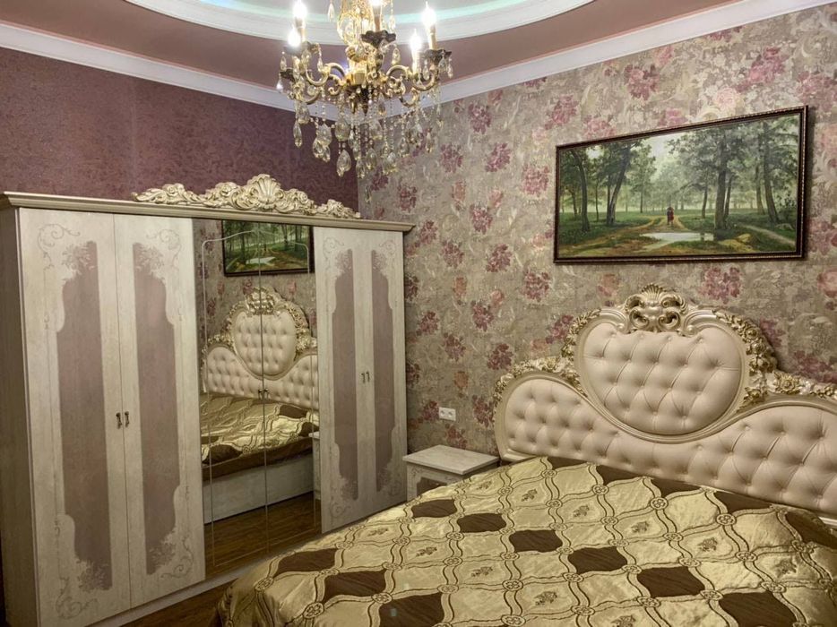 Сдам в Новосторойке, Чиланзар 6, метро Мирзо Улугбек, 3-х комнатная