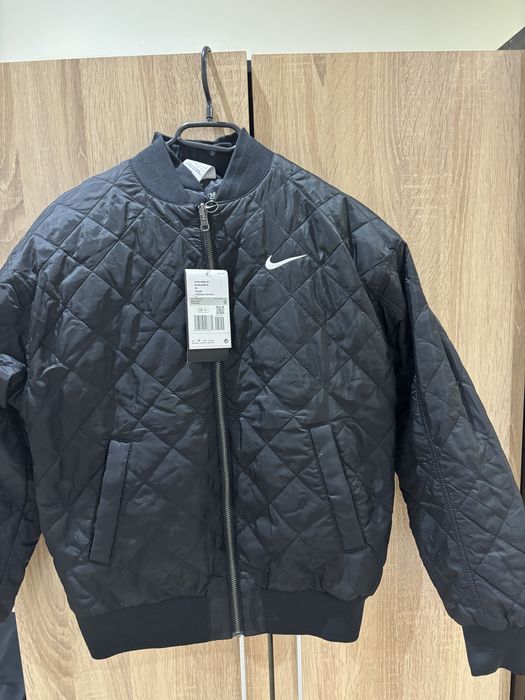 Оригинално яке Nike с две лица