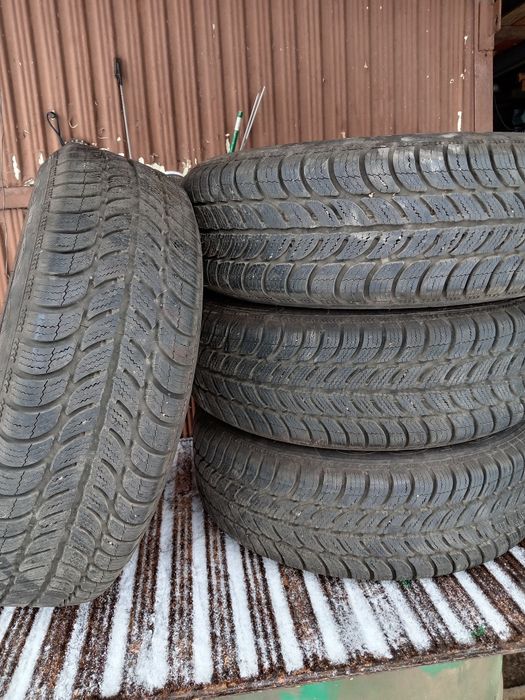 Продавам автогуми