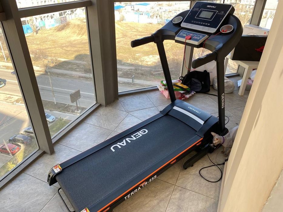 Тренажёр - беговая дорожка