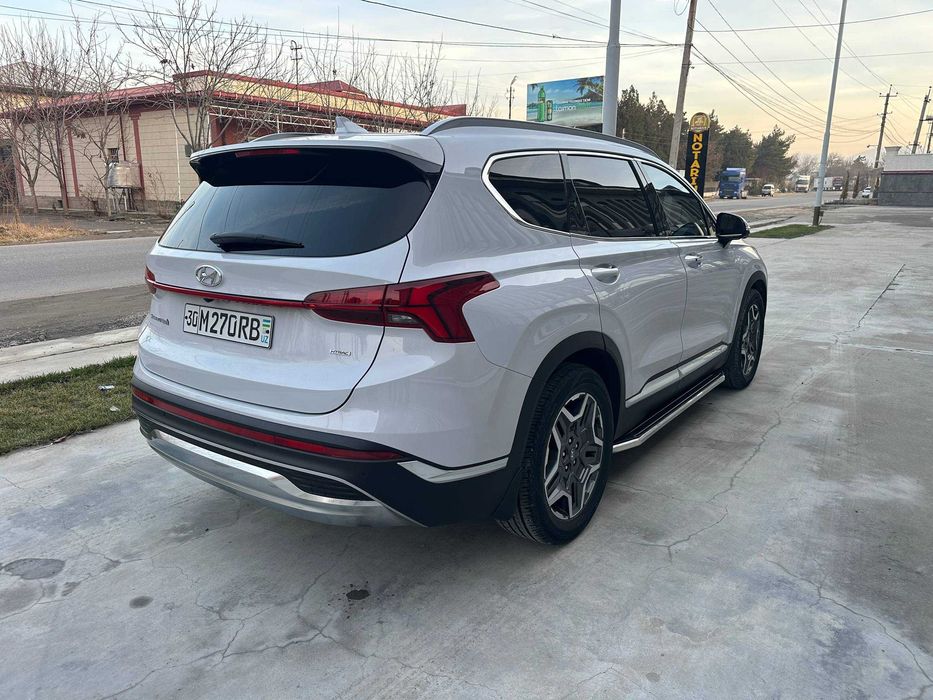 Hyundai Santa Fe  2022 yil