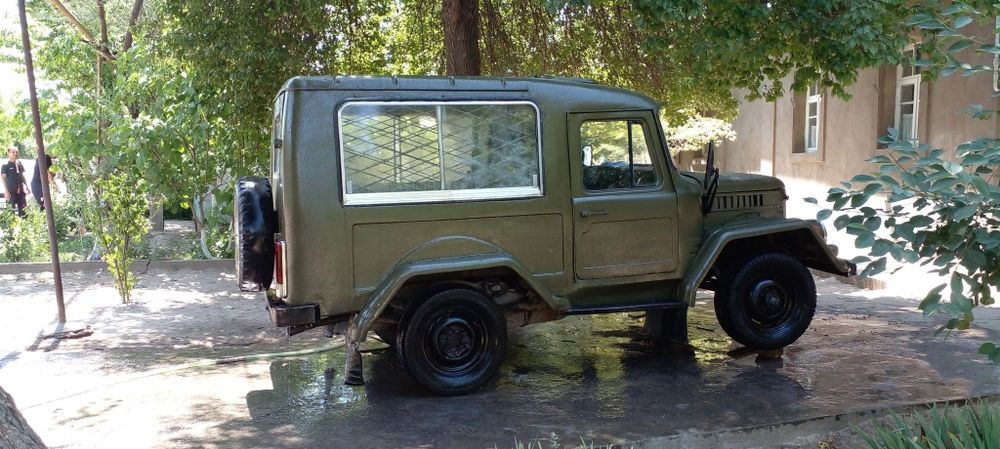 Uaz gaz69 71 yil gazi yo