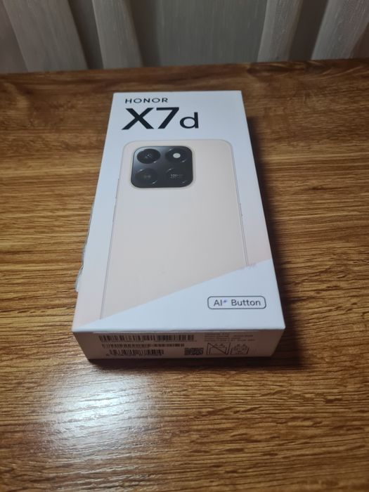 Телефон HONOR X7d 256GB