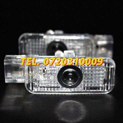 Set Logo Proiectoare Lampi 3d Led Lumini Usi Portiere Audi A  Q