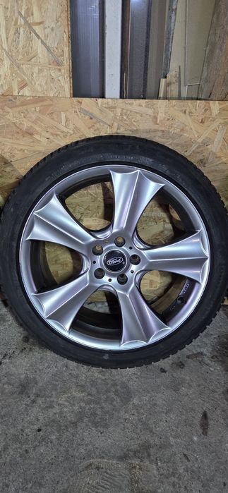 FORD джанти със гуми 225/45/18. 7,5J×18. ET45  5×108