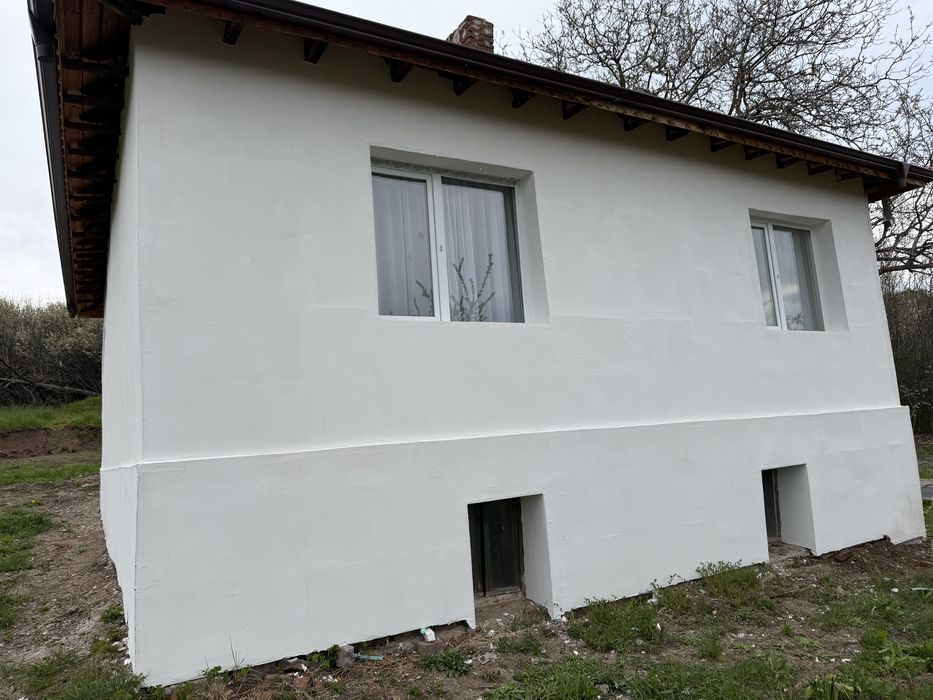 ПРОДАВА СЕ: Чисто нова реновирана къща на 10 км от София – с. Люлин ОПИСАНИЕ: