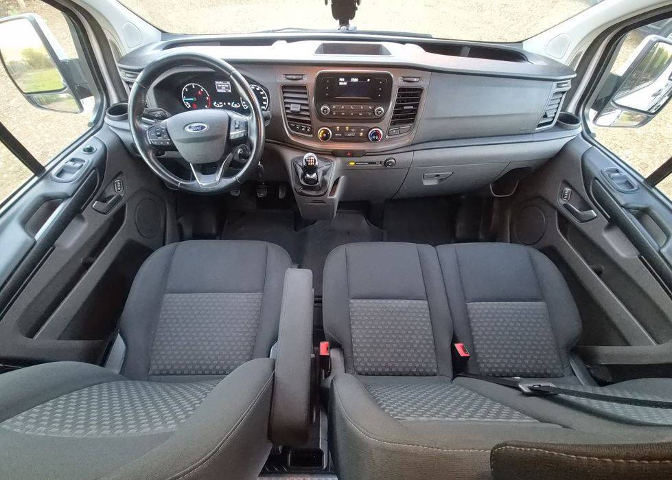 Ford Custom 2020 2.0TDCI 131CP 9 locuri lung inalt inmatriculat