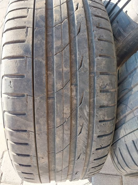 4 шины Nokian 265 50 R20.