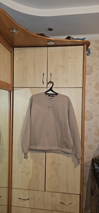 Продам новый свитшот