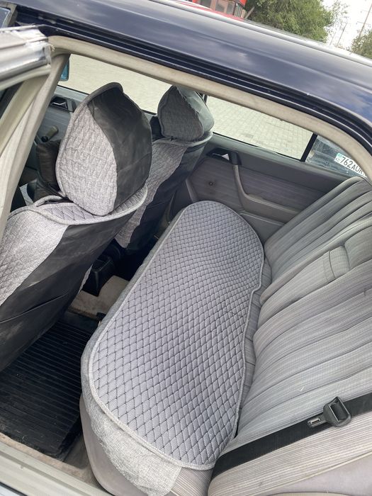 Mersedes benz w124