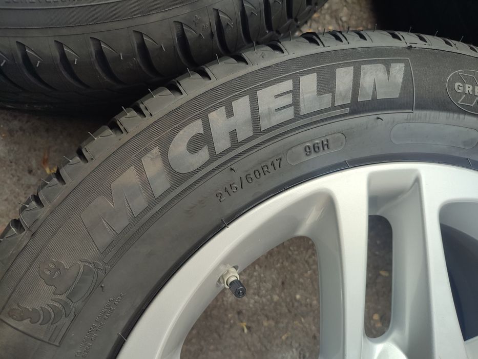 215/60/17" 4бр Michelin primacy3,dot0323